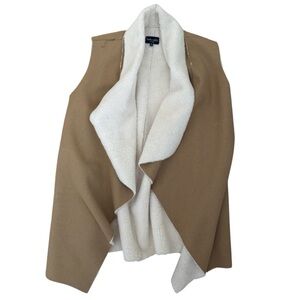 Splendid Tan and White Open Front Vest, Size XL, Fur Vest,‎ Like New Vest